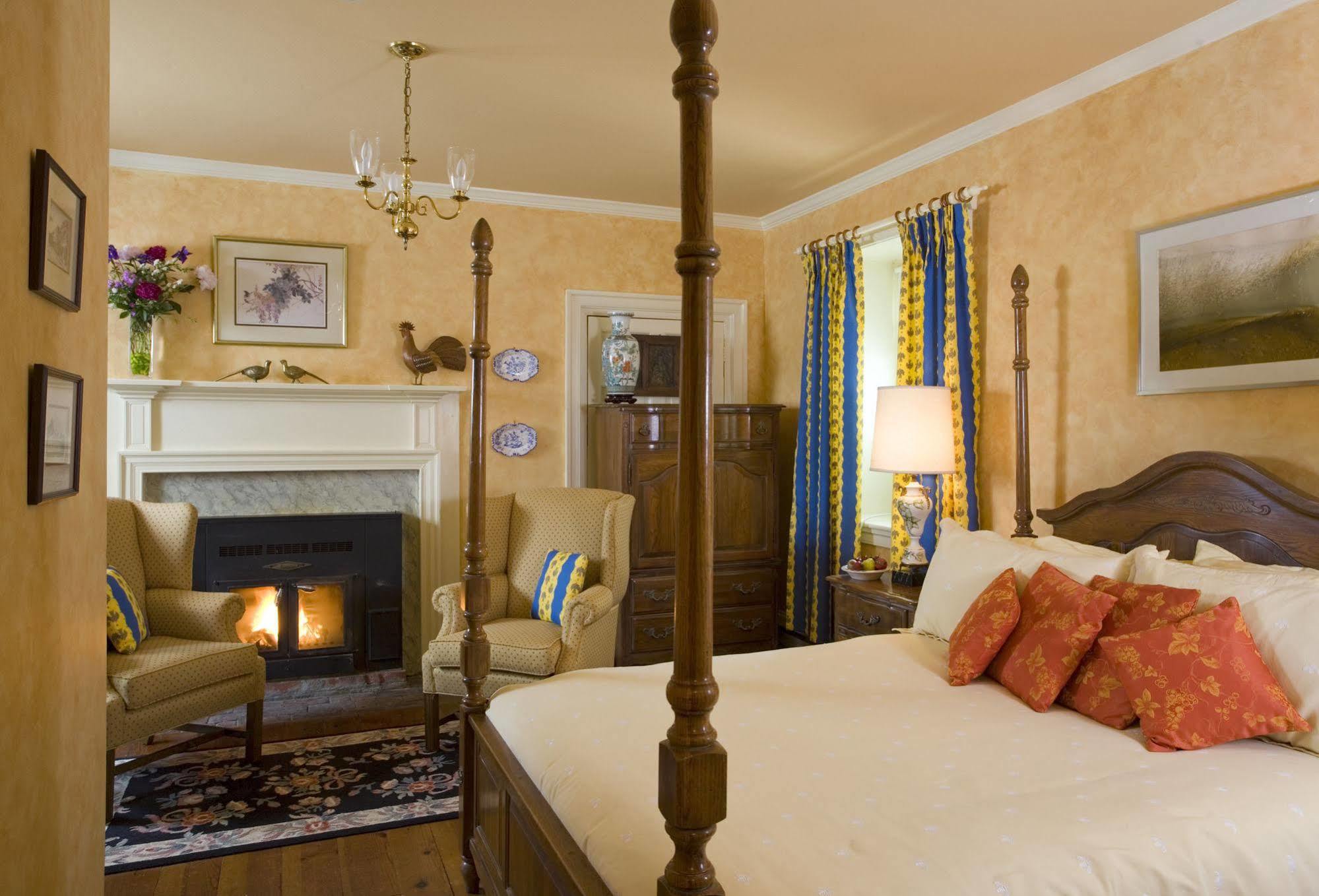 L'Auberge Provencale Inn & Restaurant Boyce 외부 사진
